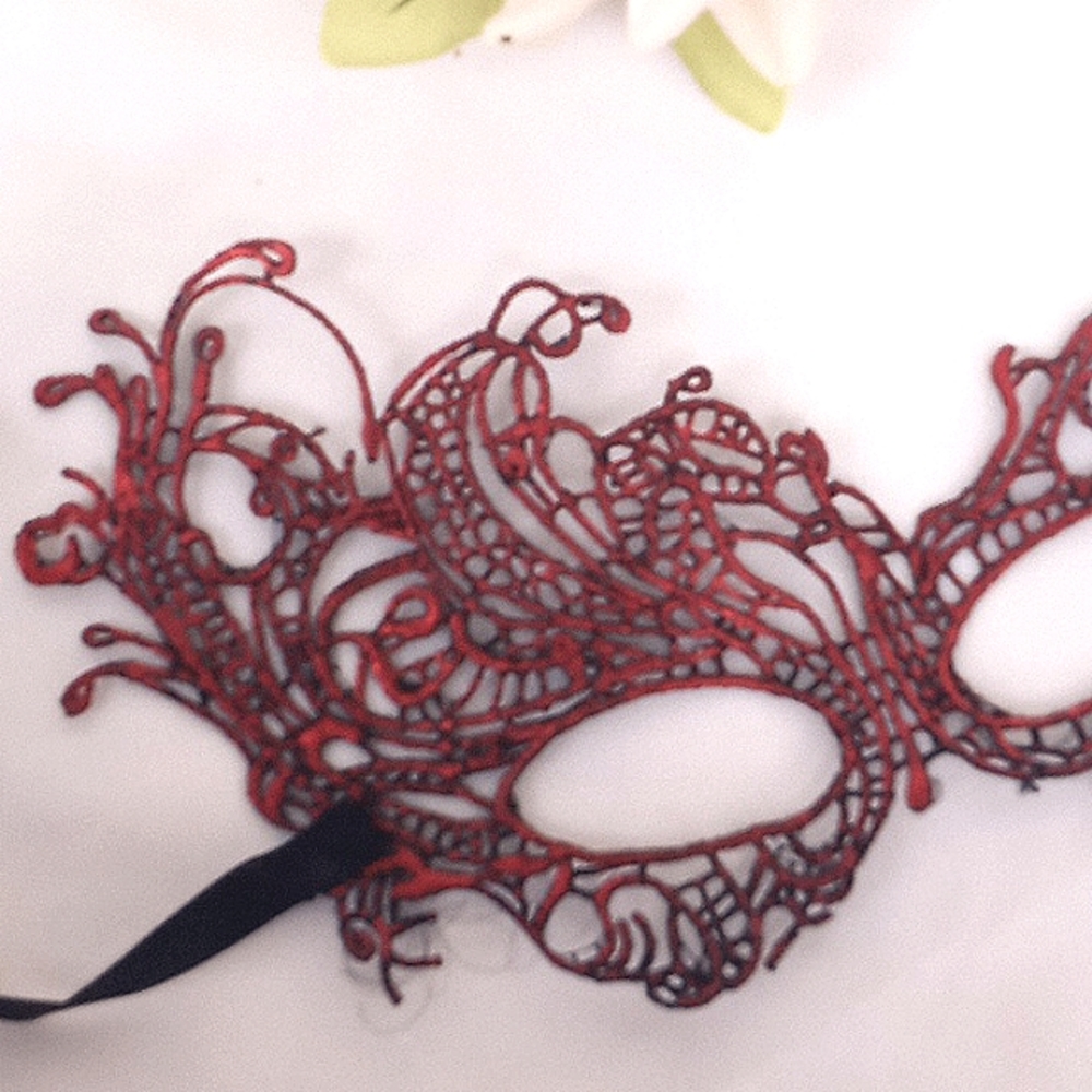Scroll Face Mask - Picture 2 of 4